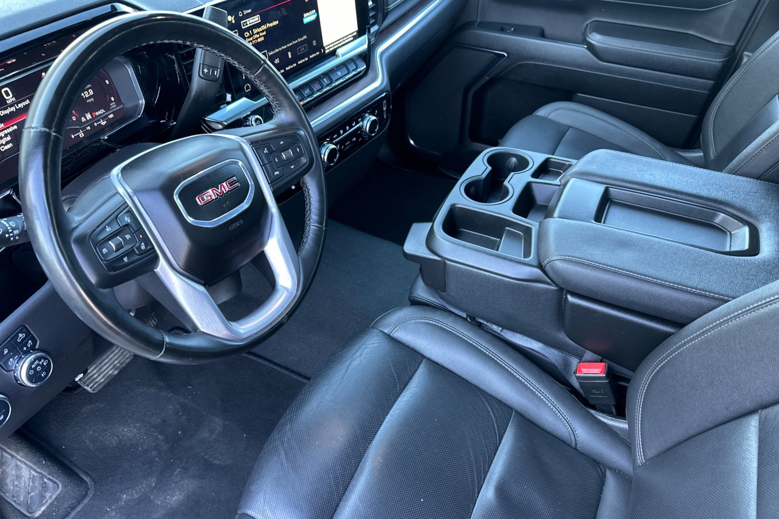 Used 2024 GMC Sierra 1500 SLT image 11