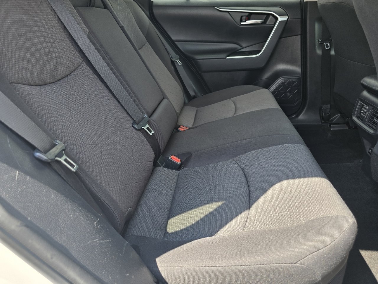 Certified 2019 Toyota RAV4 XLE w/ Convenience Package AWD/4WD image 21