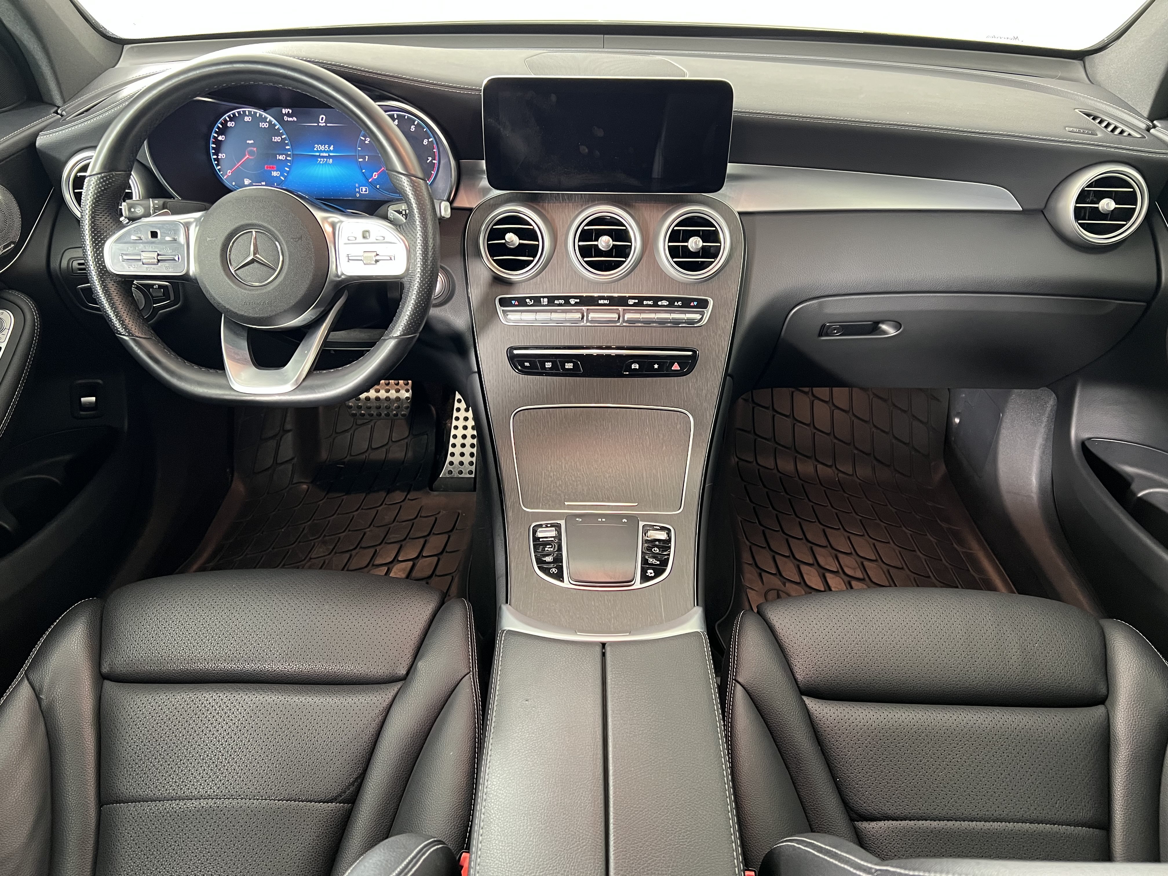 Certified 2021 Mercedes-Benz GLC 300 4MATIC Coupe image 22