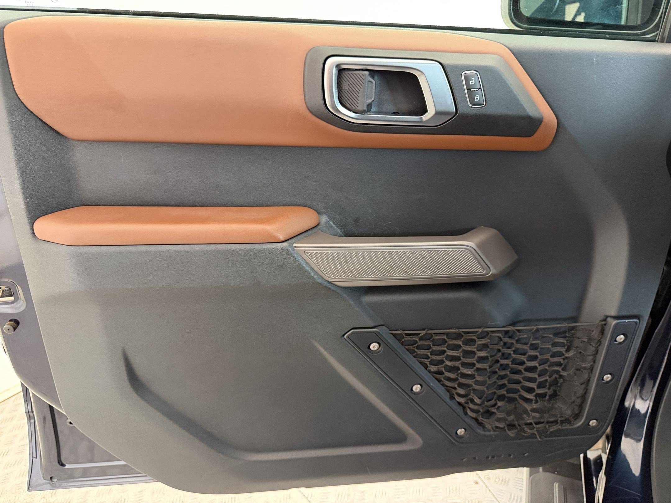 Used 2021 Ford Bronco Outer Banks AWD/4WD image 14