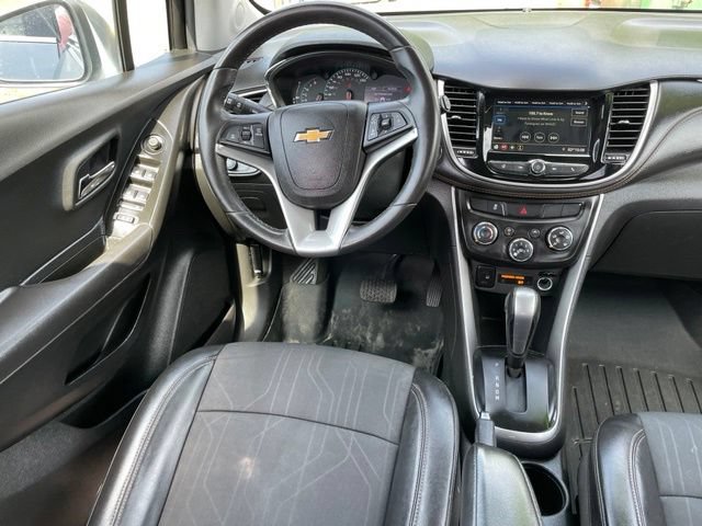 Used 2019 Chevrolet Trax LT w/ LT Convenience Package AWD/4WD image 8