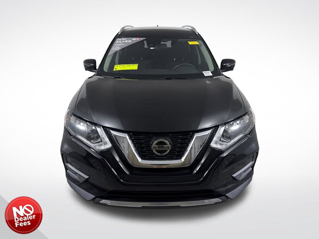 Used 2019 Nissan Rogue SV w/ Premium Package FWD image 9