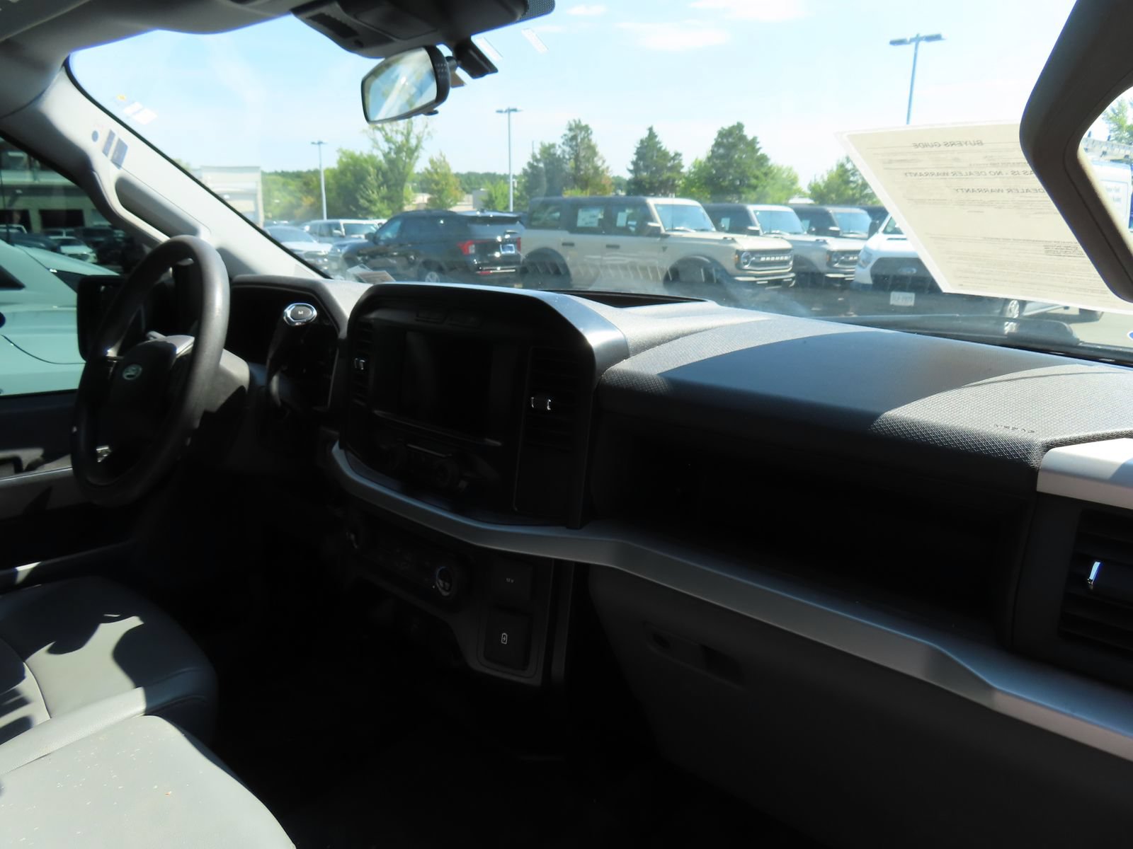 Used 2022 Ford F150 XL w/ Equipment Group 101A High RWD image 13