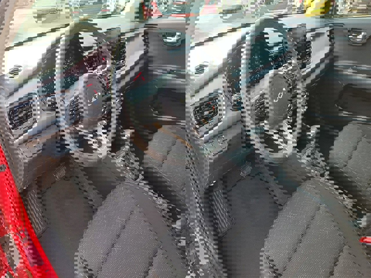 Used 2023 Kia Rio S image 14