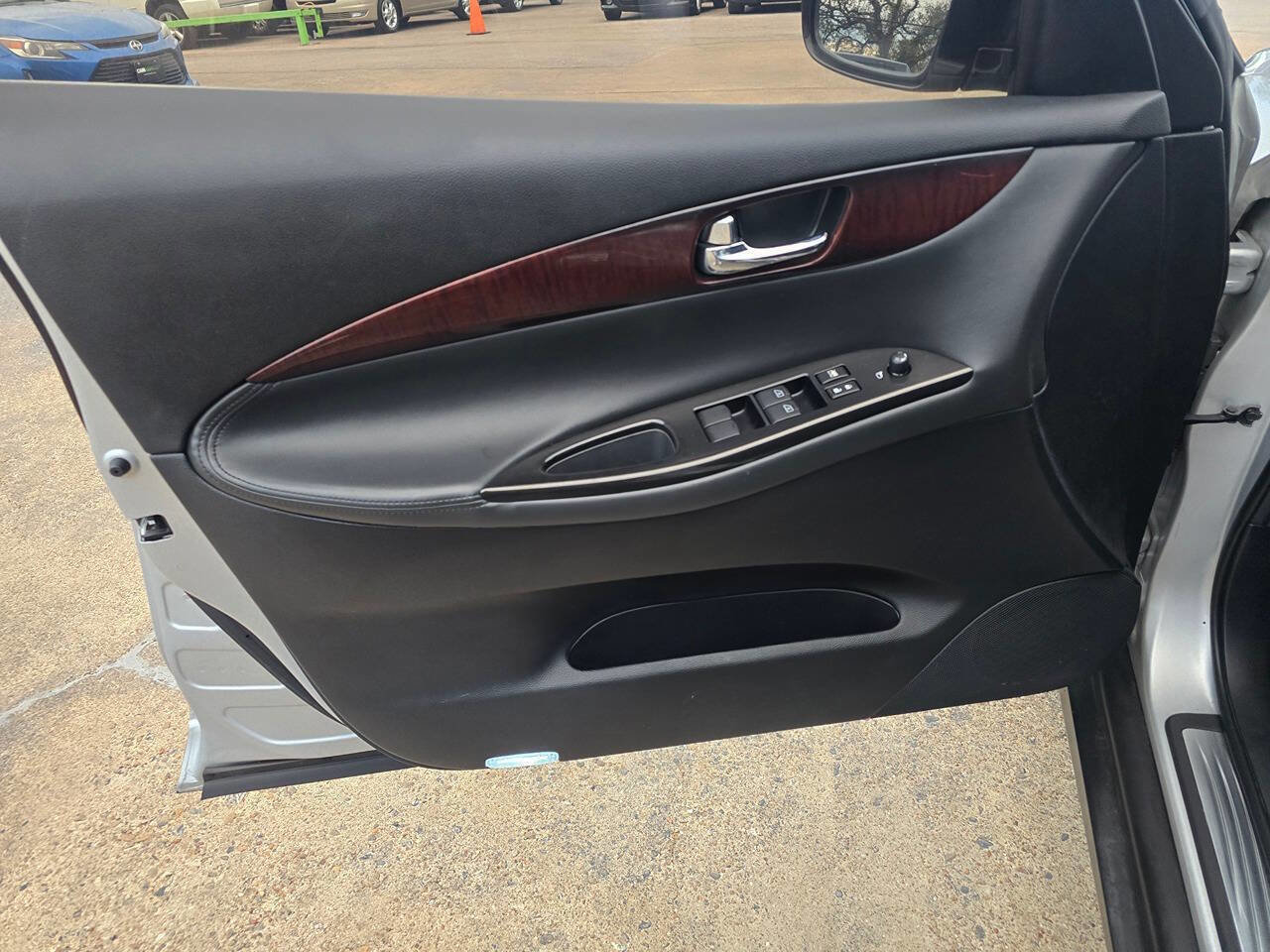 Used 2010 INFINITI EX35 Journey image 15