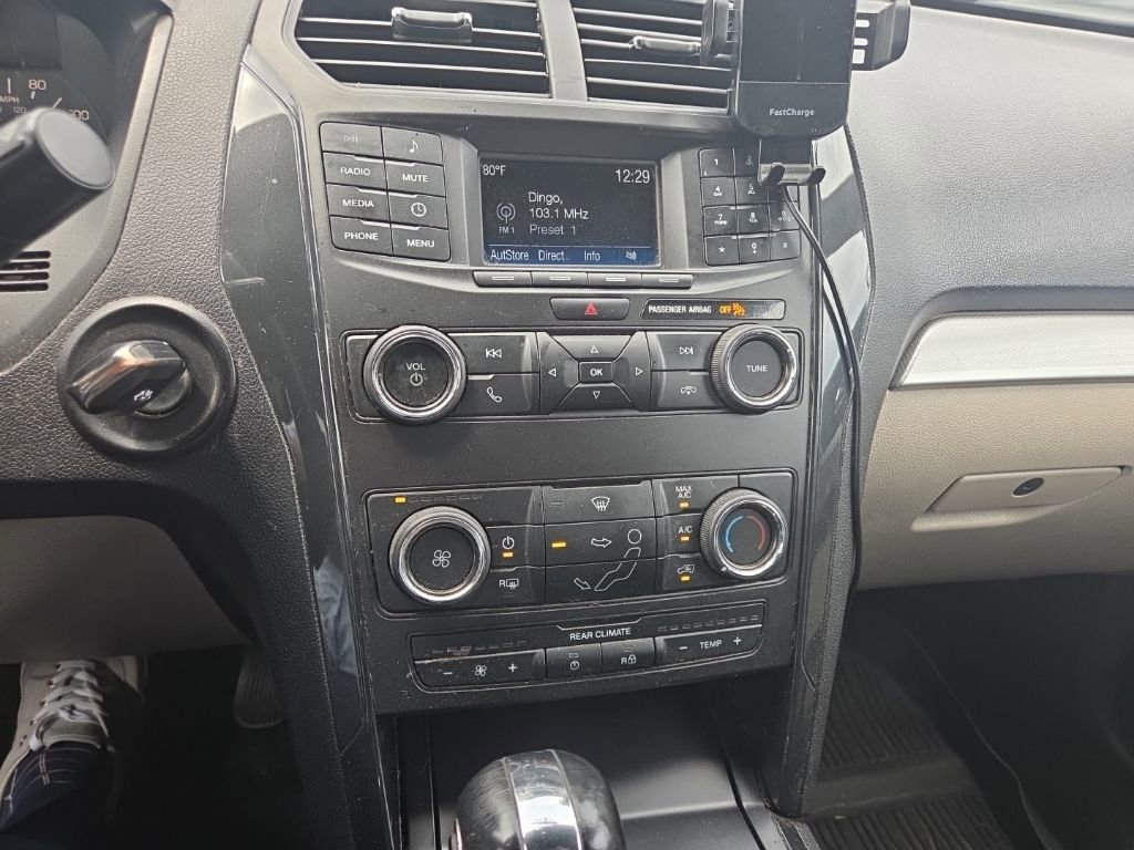 Used 2019 Ford Explorer FWD image 11