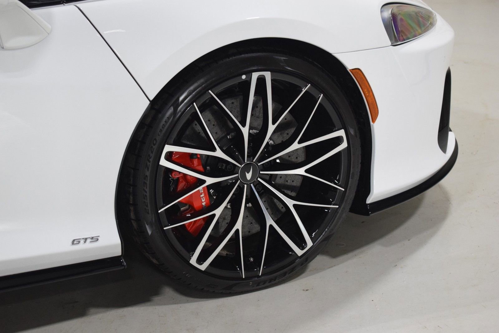 New 2026 McLaren GTS image 16