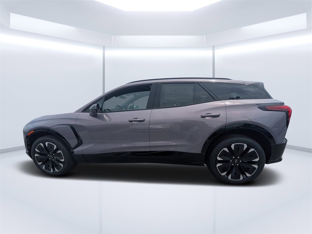 New 2025 Chevrolet Blazer EV RS image 11