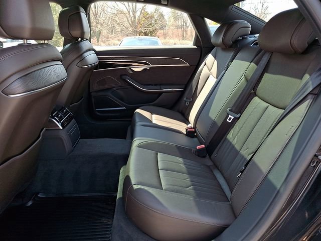 Used 2023 Audi A8 L 3.0T w/ Comfort Plus Package image 10