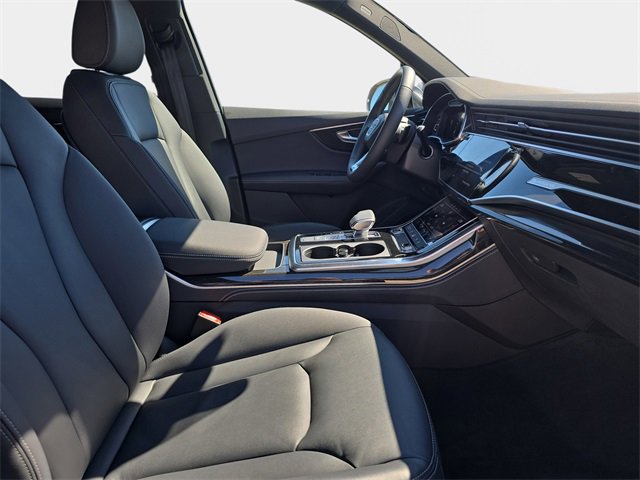 Used 2025 Audi Q7 3.0T Premium Plus image 10