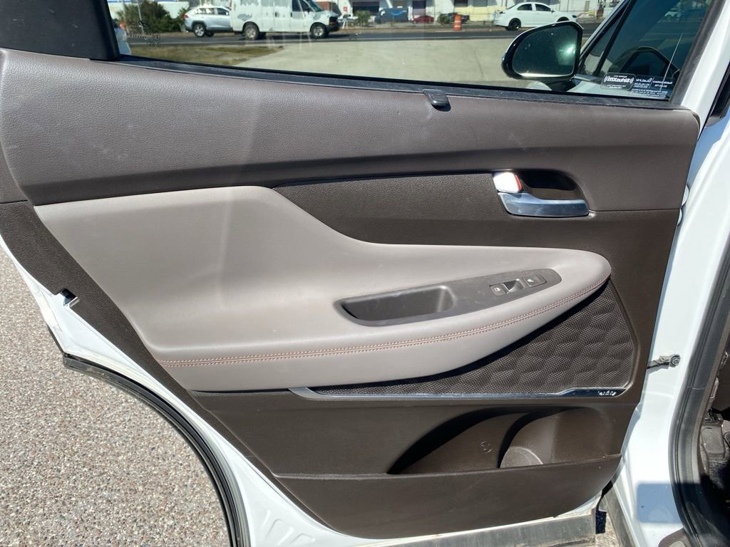 Used 2019 Hyundai Santa Fe Ultimate image 12