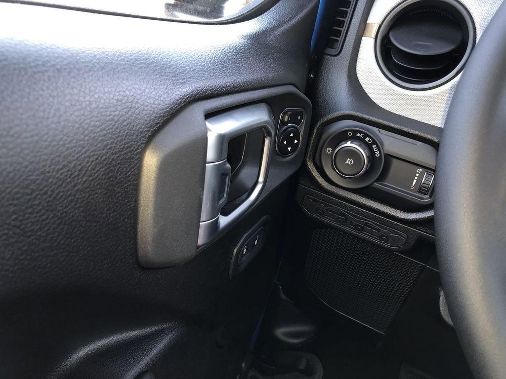 New 2026 Jeep Wrangler Willys AWD/4WD image 20