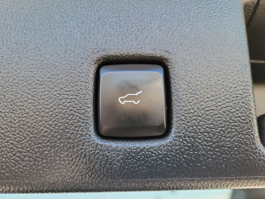 Used 2023 Ford Escape Platinum w/ Premium Technology Package AWD/4WD image 10