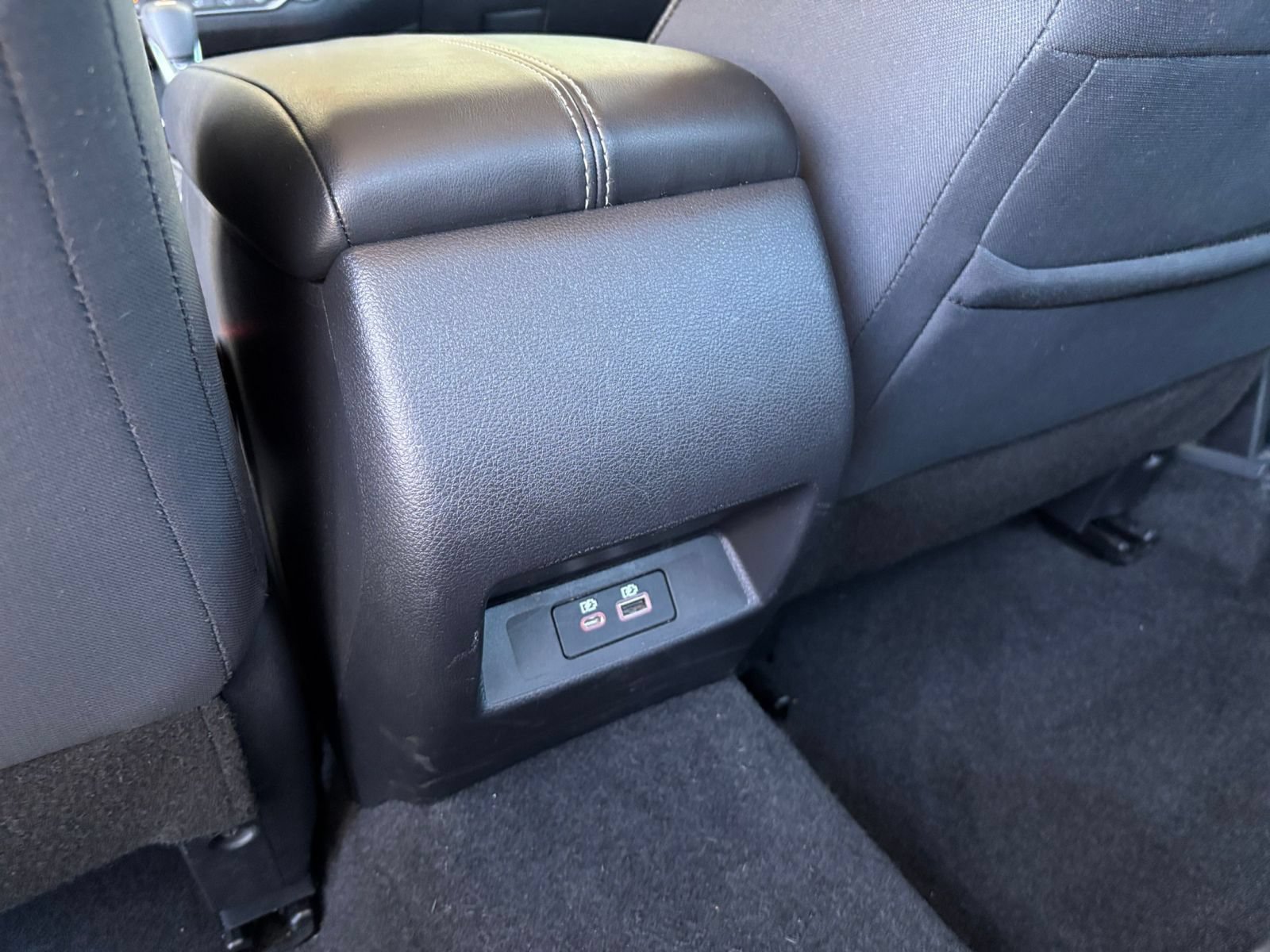 Used 2025 Nissan Altima 2.5 SV FWD image 23