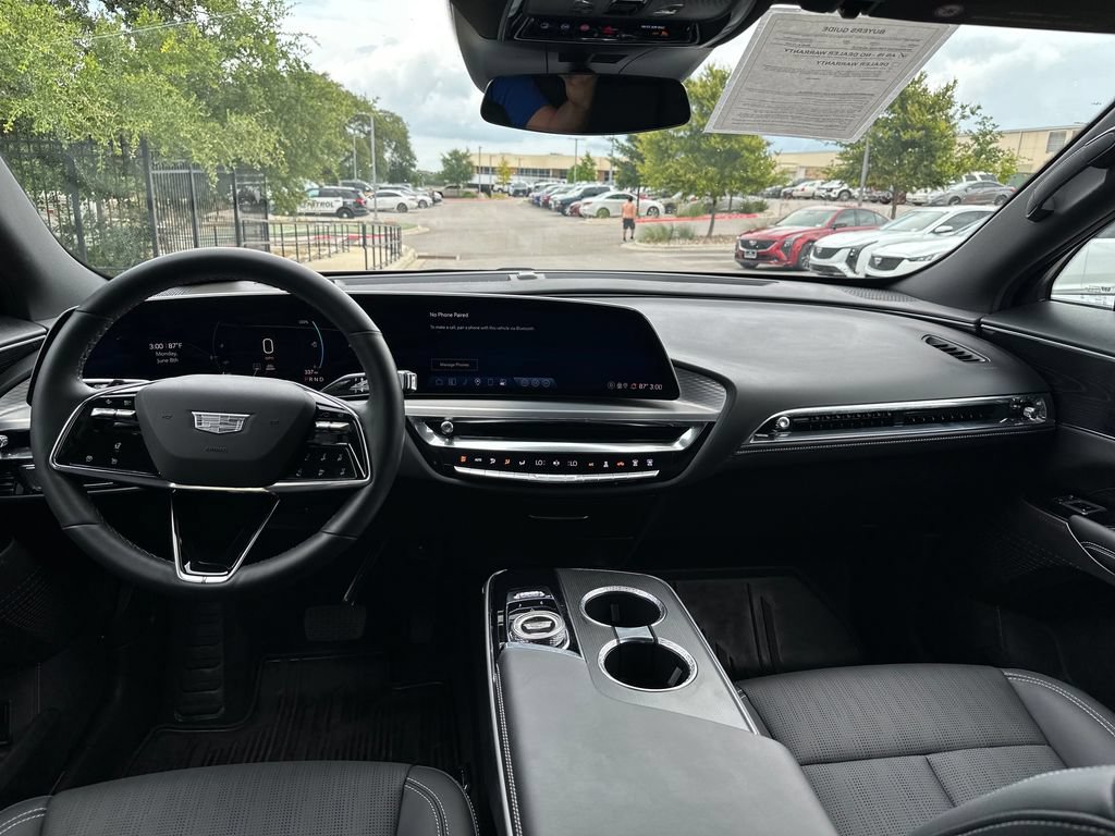 Used 2024 Cadillac Lyriq Sport RWD image 28