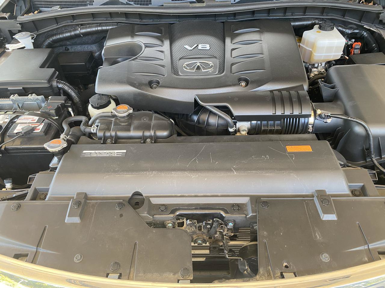 Used 2013 INFINITI QX56 4WD w/ Deluxe Touring Pkg image 40
