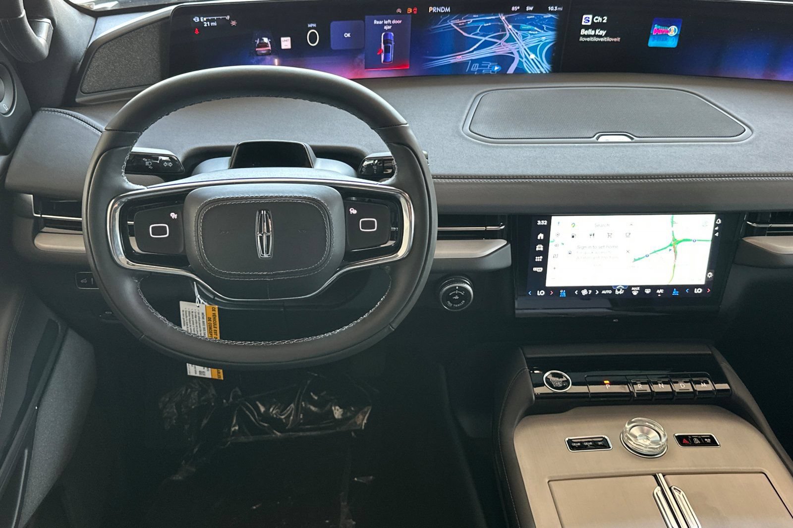 New 2026 Lincoln Navigator Reserve w/ Jet Appearance Package AWD/4WD image 13