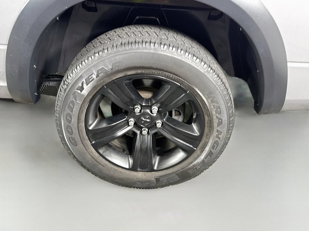Used 2022 RAM 1500 Warlock w/ Electronics Group AWD/4WD image 35