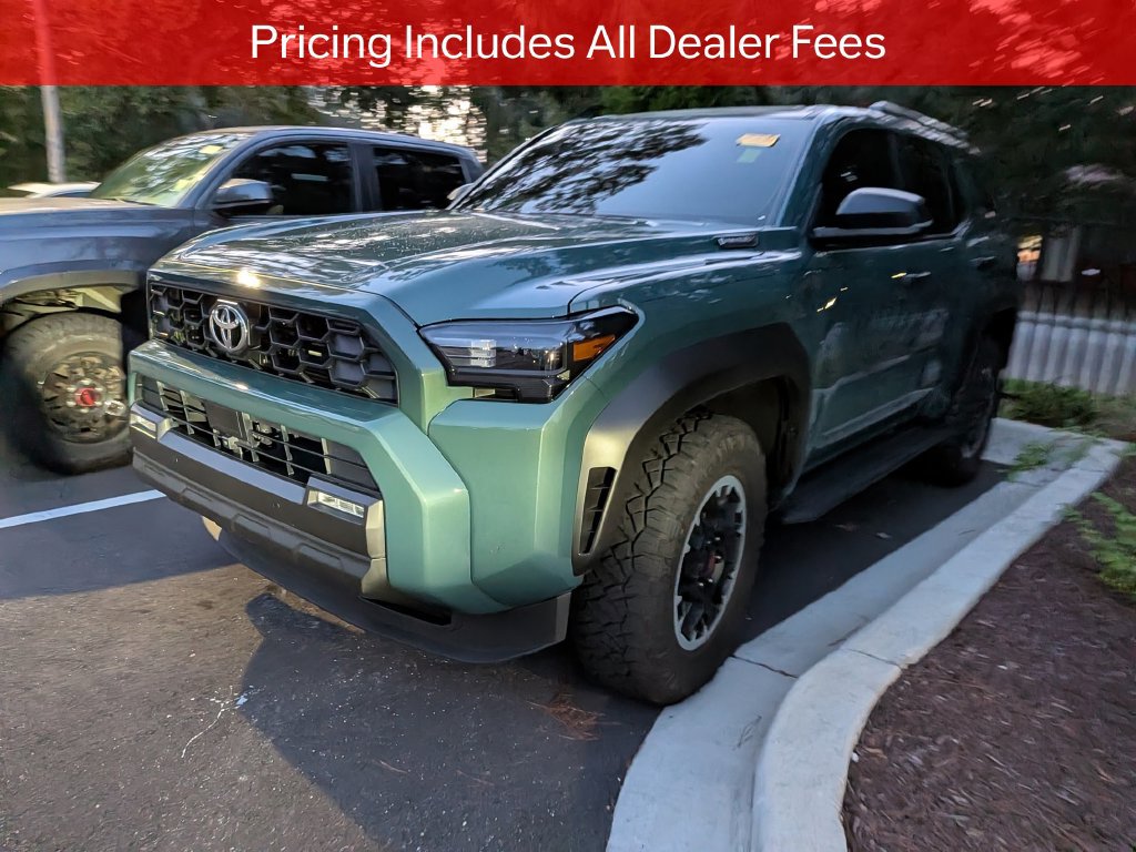 Used 2025 Toyota 4Runner TRD Off-Road Premium w/ Tow Technology Package AWD/4WD image 4