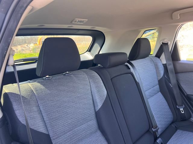 Used 2023 Nissan Rogue SV FWD image 29