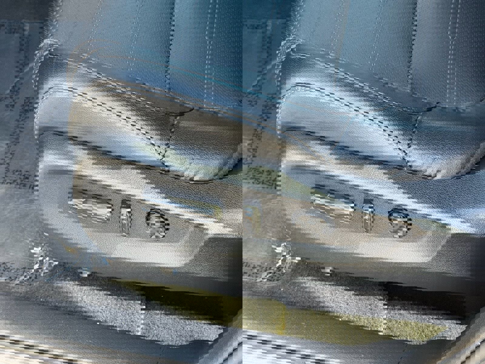 Used 2022 Honda CR-V Touring image 17