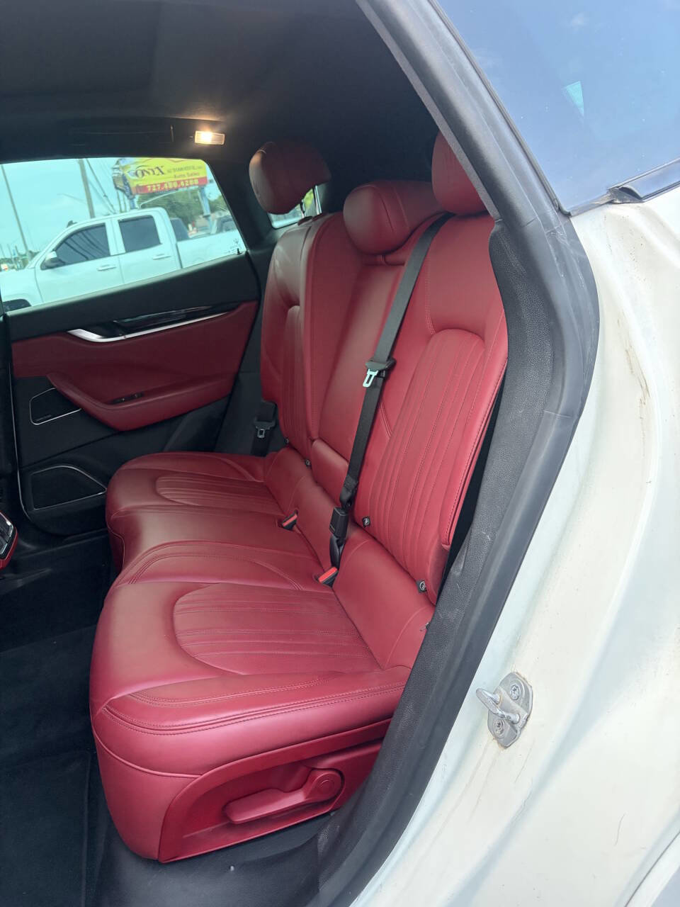 Used 2018 Maserati Levante GranSport AWD/4WD image 12