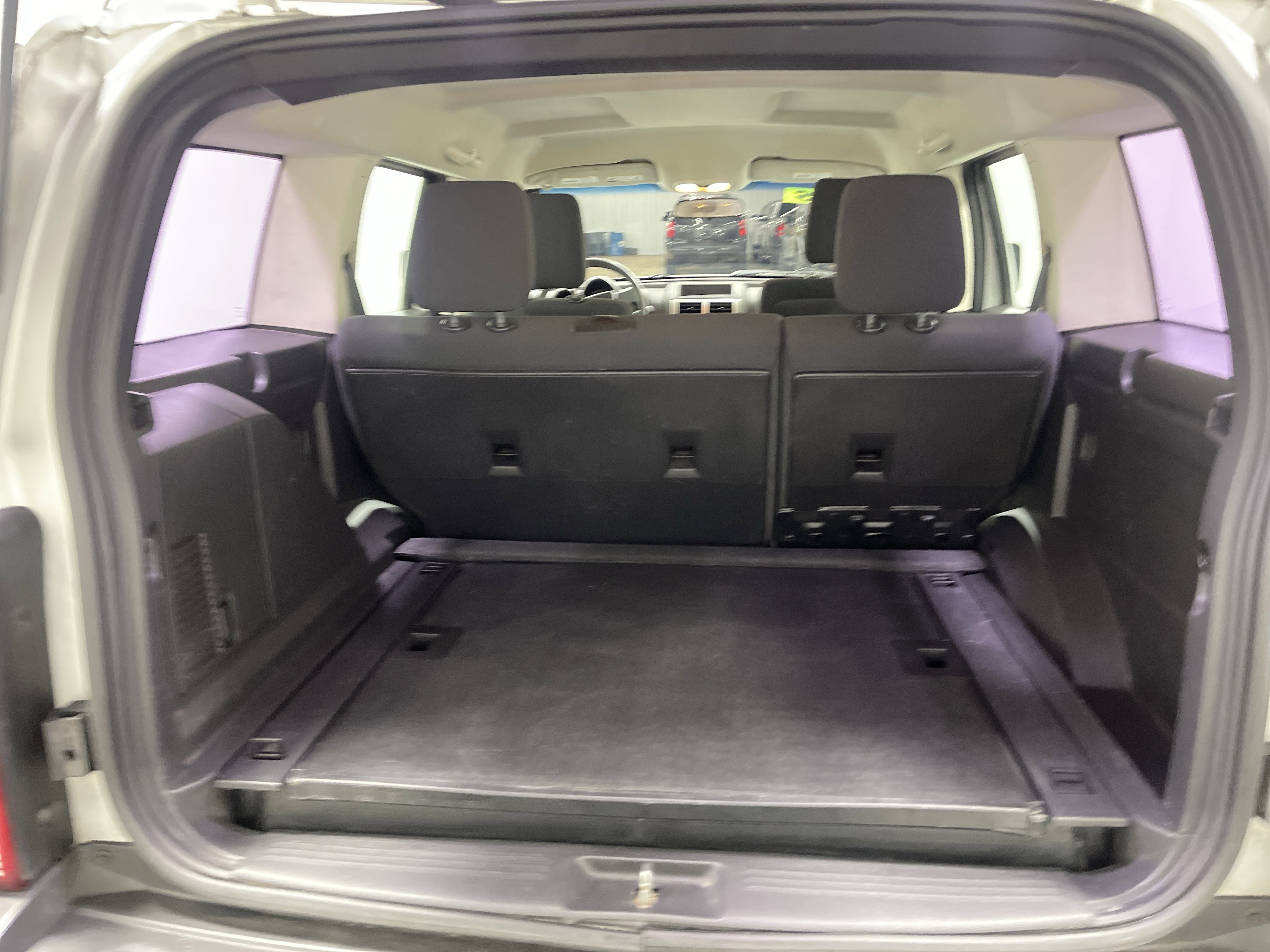 Used 2008 Dodge Nitro SXT AWD/4WD image 18