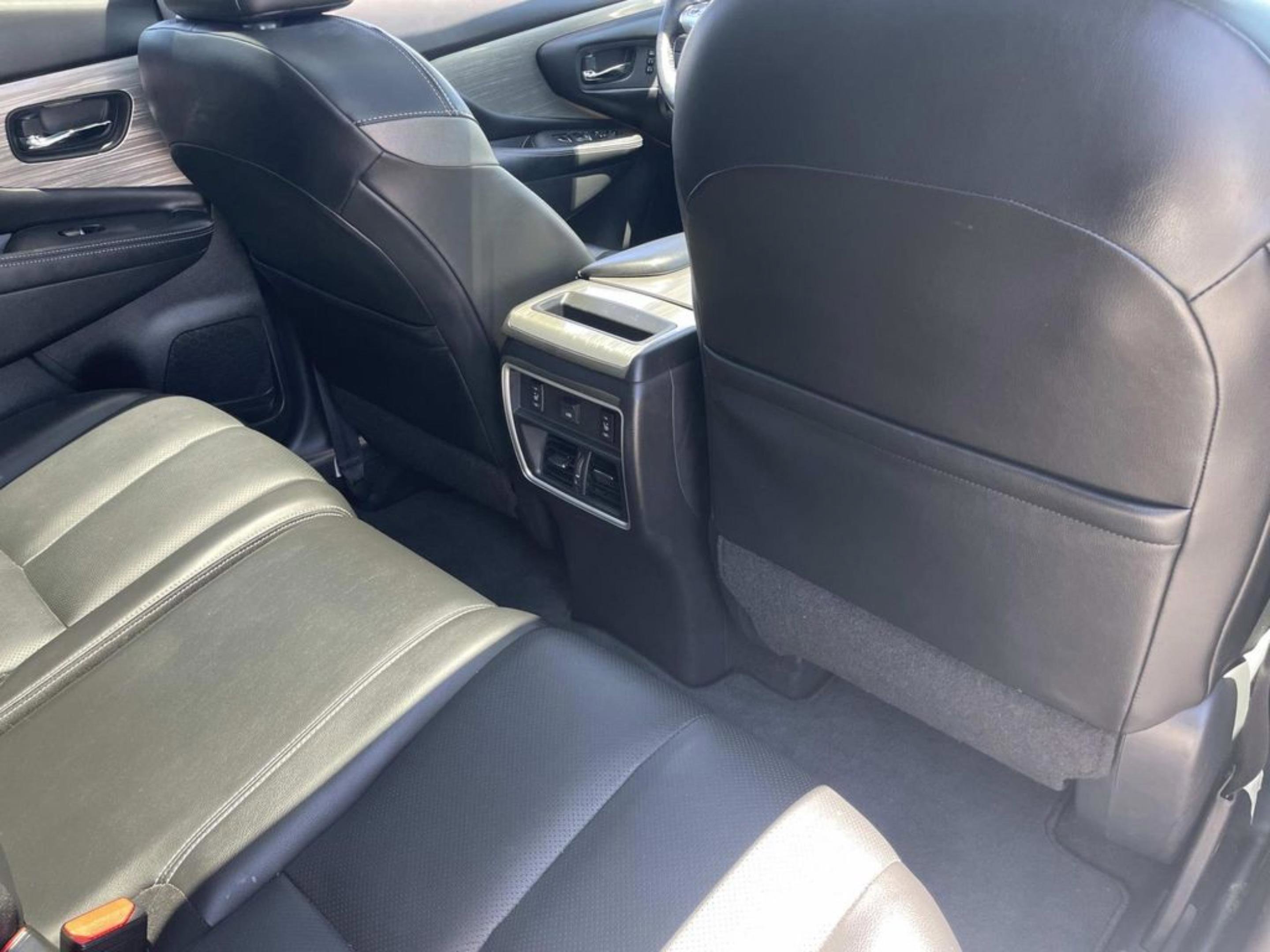 Used 2018 Nissan Murano Platinum w/ Cargo Package FWD image 15