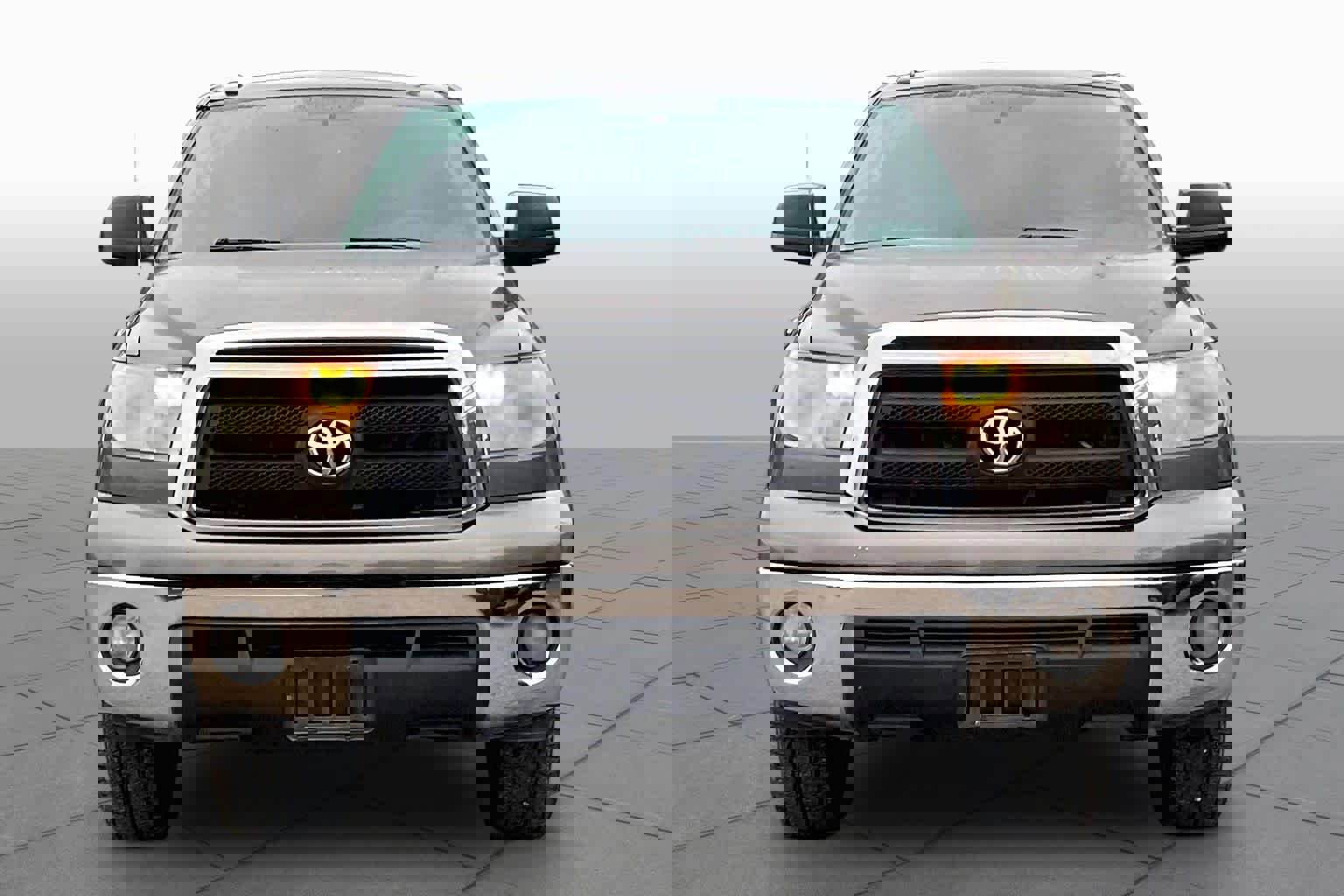 Used 2012 Toyota Tundra 2WD CrewMax w/ SR5 Pkg image 3