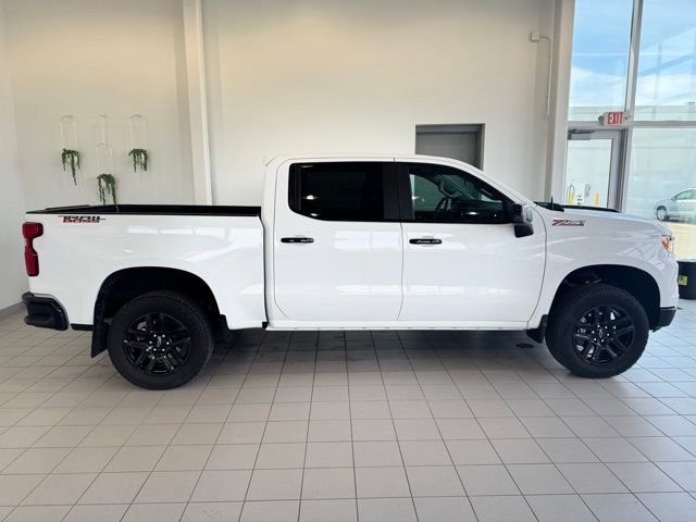 Used 2025 Chevrolet Silverado 1500 LT Trail Boss w/ Convenience Package II AWD/4WD image 36