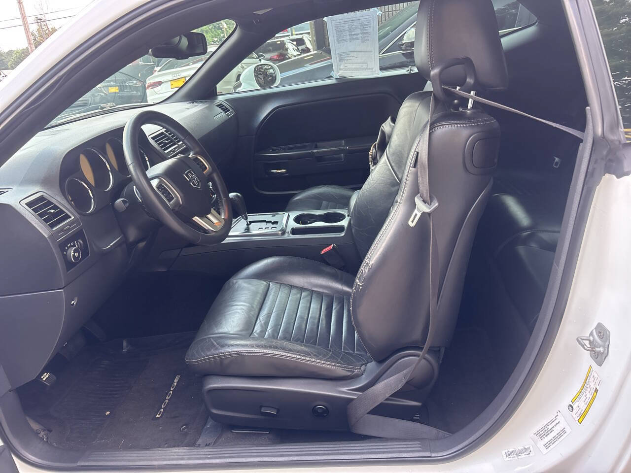 Used 2013 Dodge Challenger R/T RWD image 9