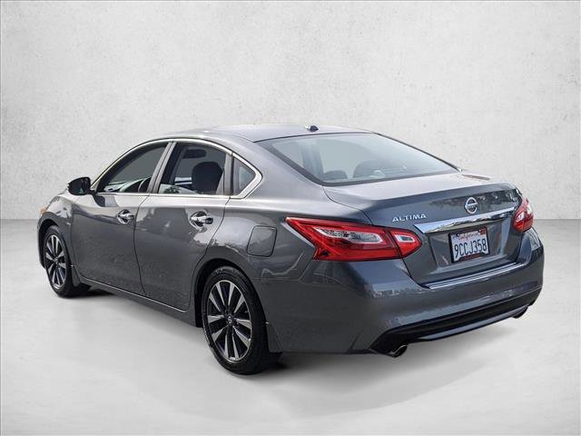 Used 2016 Nissan Altima 2.5 SV w/ Convenience Package image 8