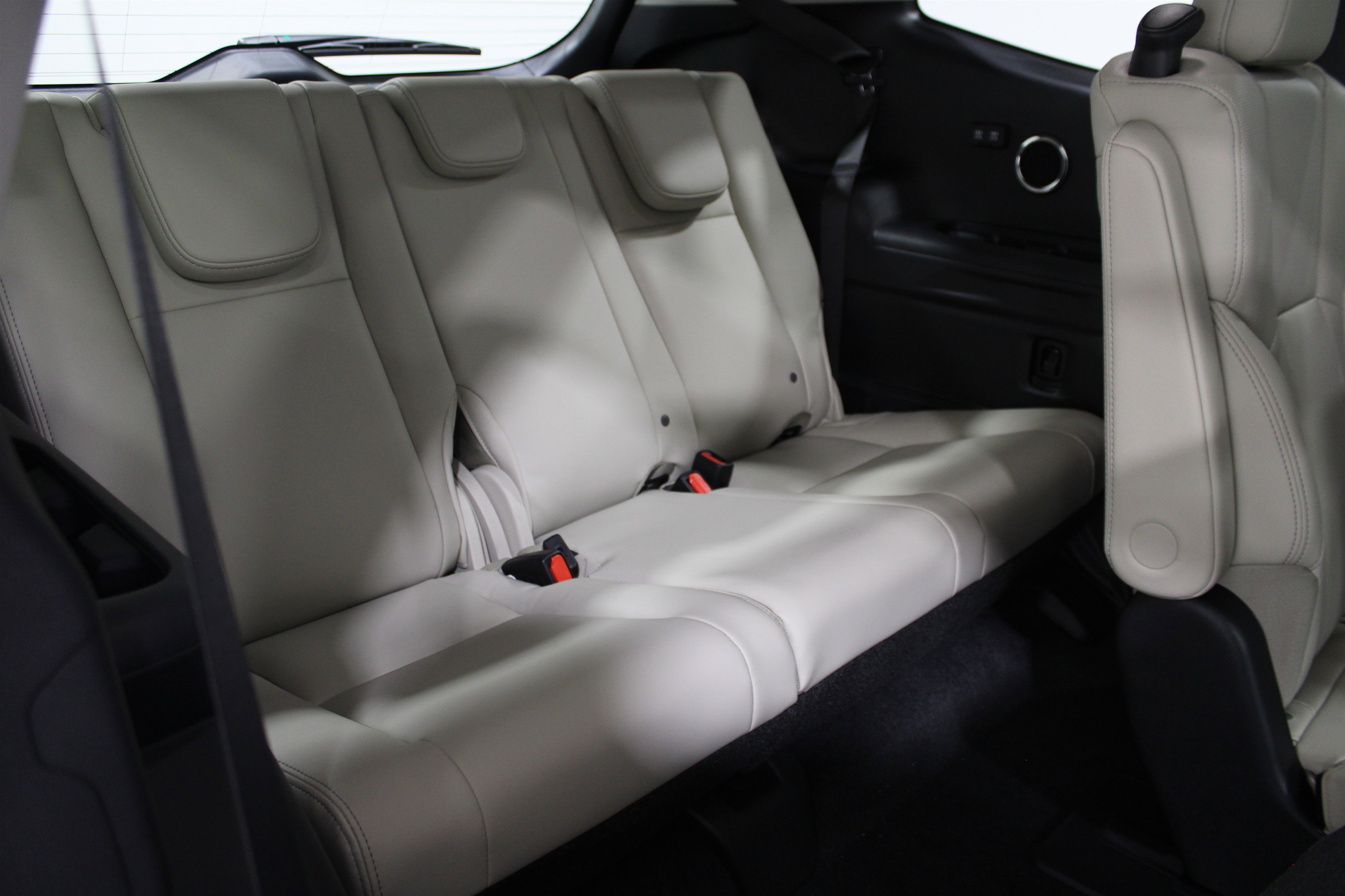 New 2025 Subaru Ascent Limited image 25