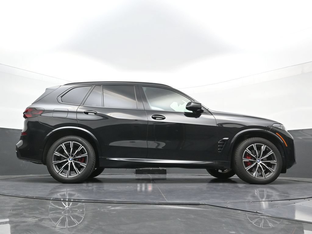 New 2026 BMW X5 sDrive40i w/ M Sport Package RWD image 30