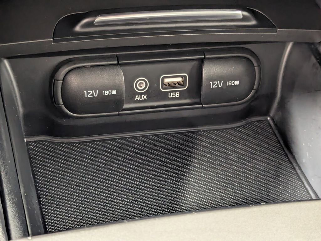 Used 2017 Kia Optima LX w/ Convenience Plus Package FWD image 20