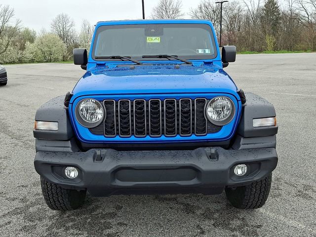 Used 2025 Jeep Wrangler Sport S image 5