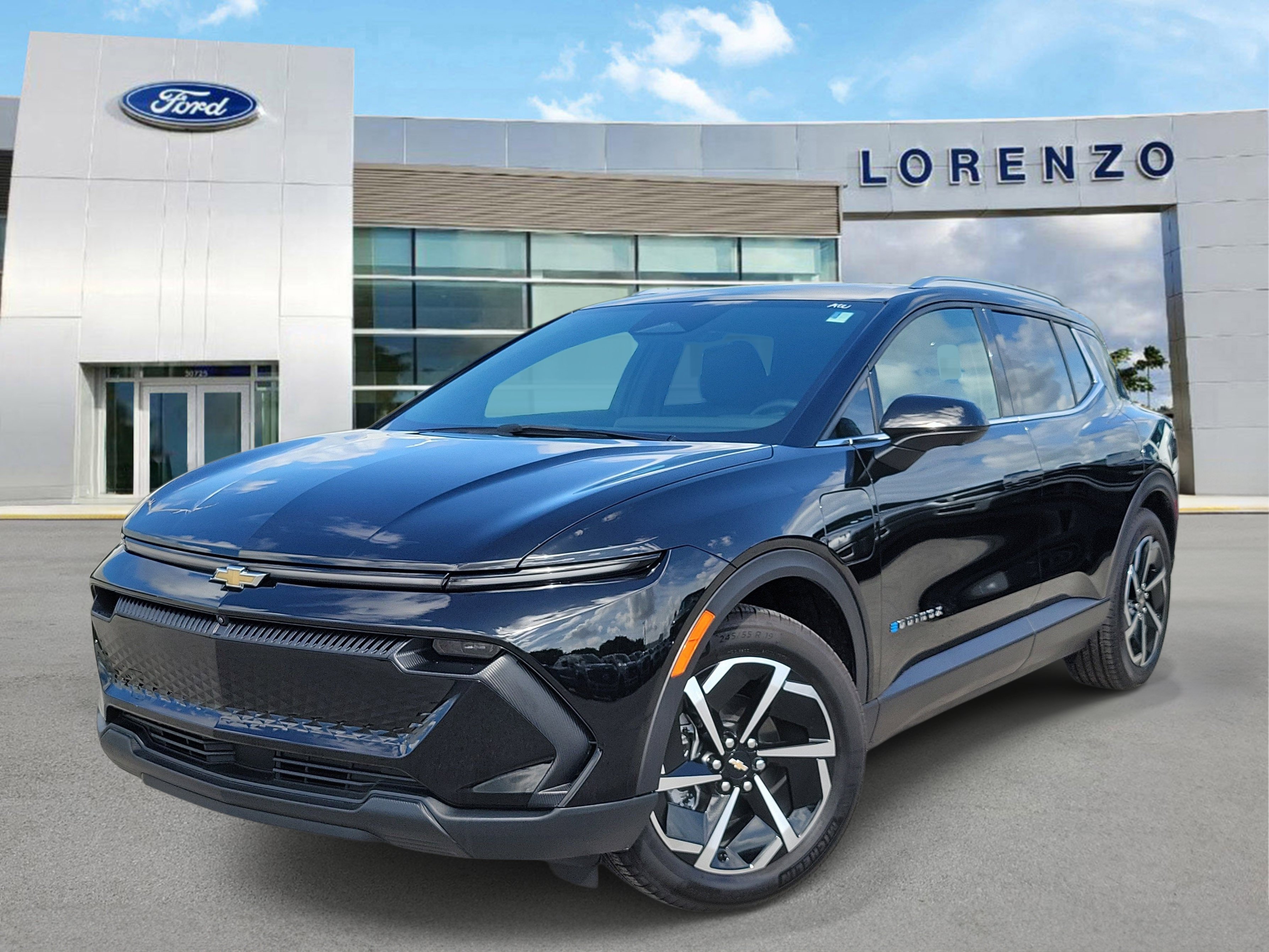 Used 2026 Chevrolet Equinox EV LT FWD image 1