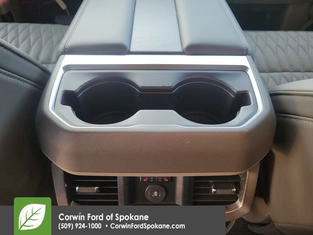 Used 2025 Ford F450 Platinum w/ Platinum Plus Package image 16