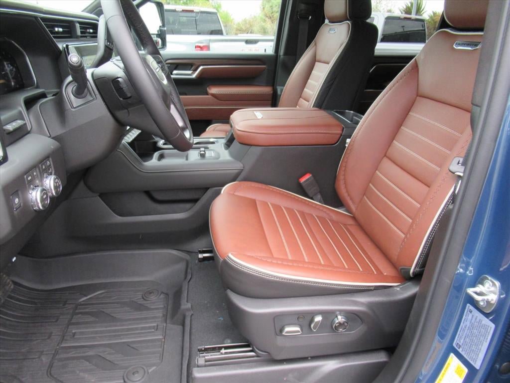 New 2026 GMC Sierra 2500 Denali Ultimate image 16