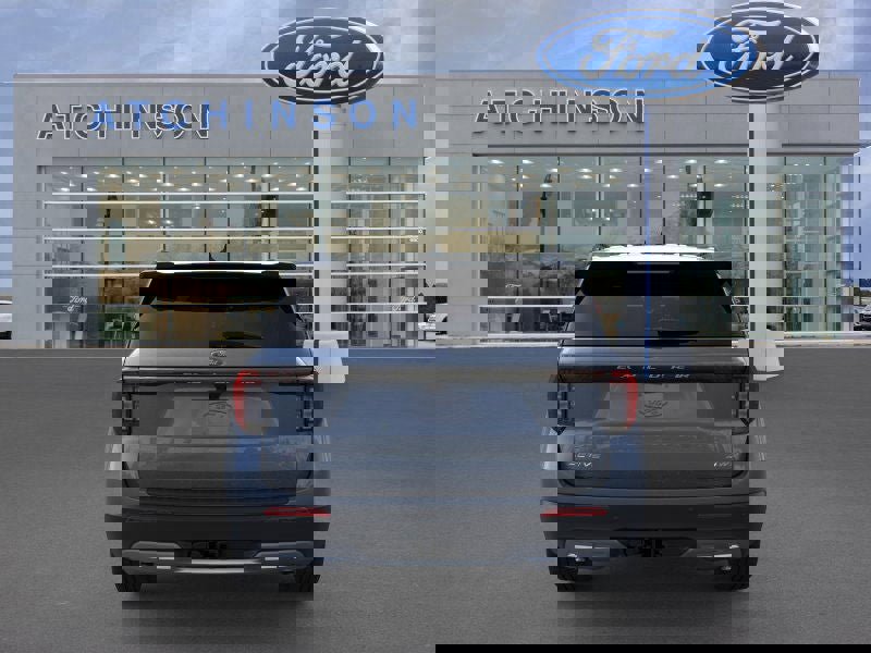 Used 2026 Ford Explorer Active w/ Active Comfort Package AWD/4WD image 5