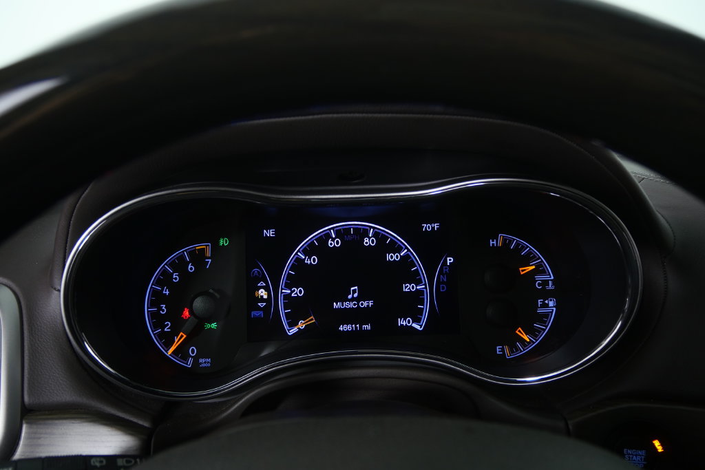 Used 2018 Jeep Grand Cherokee Overland RWD image 22