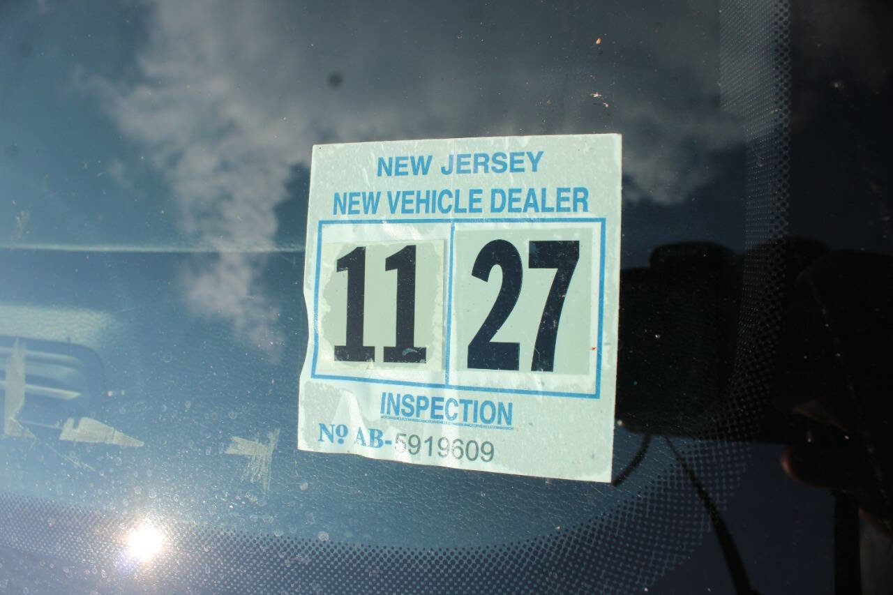 Used 2022 Kia Forte GT-Line w/ GT-Line Premium Package image 19