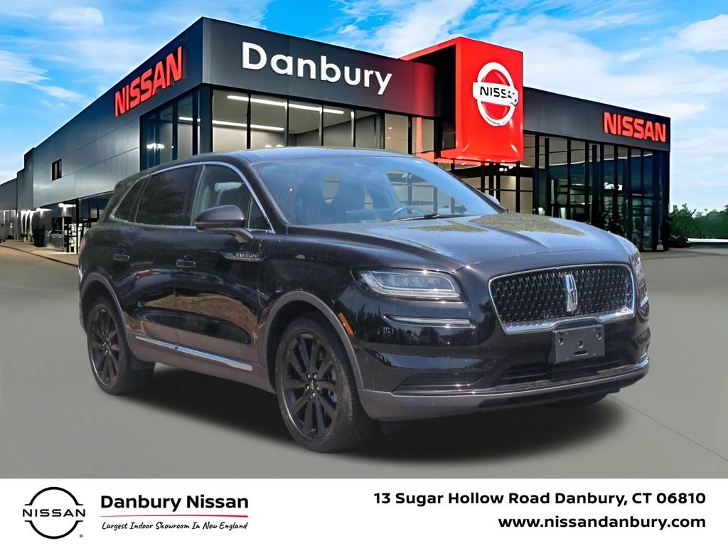 Used 2023 Lincoln Nautilus Reserve w/ Monochromatic Package AWD/4WD image 1