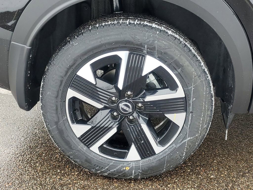 New 2026 Nissan Kicks SV w/ Cold Weather Package AWD/4WD image 5