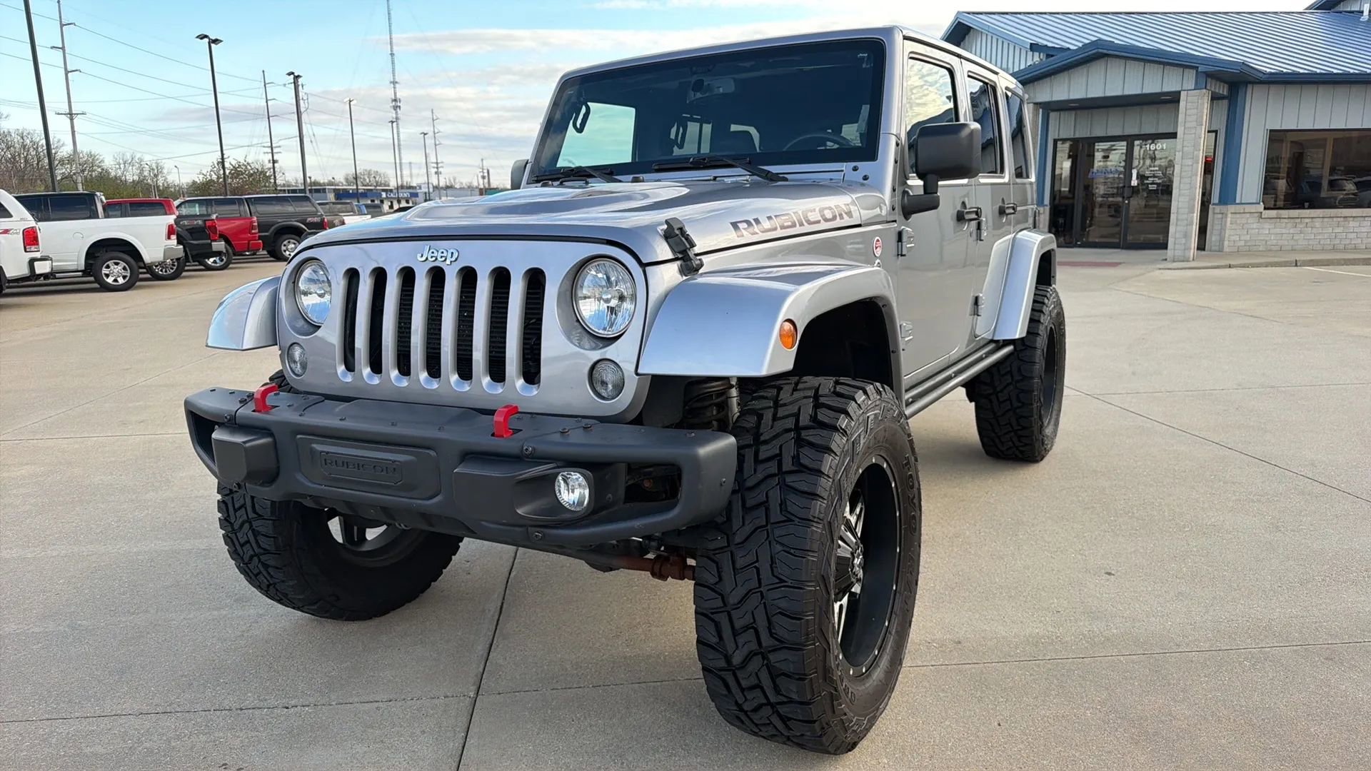 Used 2016 Jeep Wrangler Unlimited Rubicon image 2