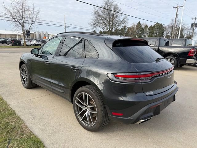 Used 2024 Porsche Macan Turbo image 5
