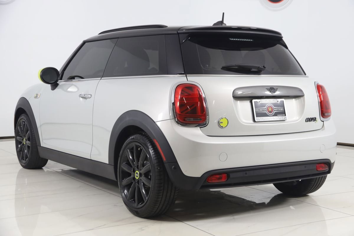 Used 2021 MINI Cooper SE w/ 6.5" Touchscreen Package FWD image 4