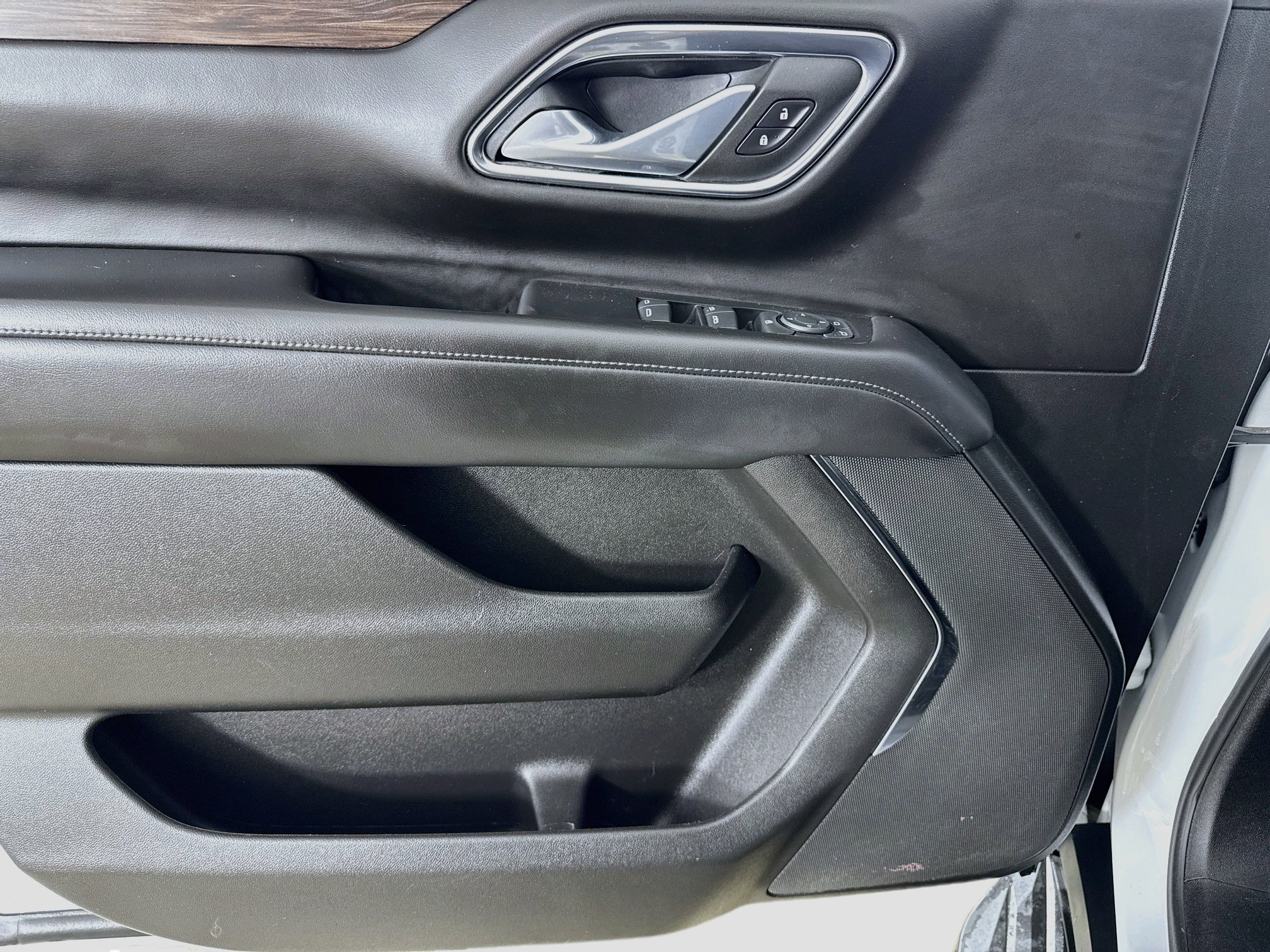 Used 2023 Chevrolet Tahoe LS AWD/4WD image 20