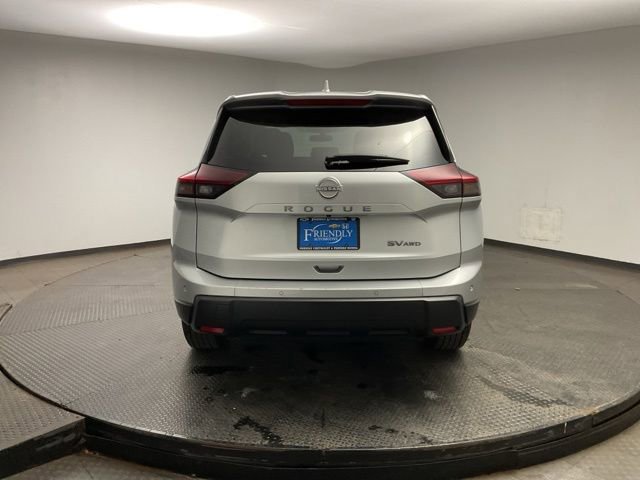 Used 2024 Nissan Rogue SV image 7
