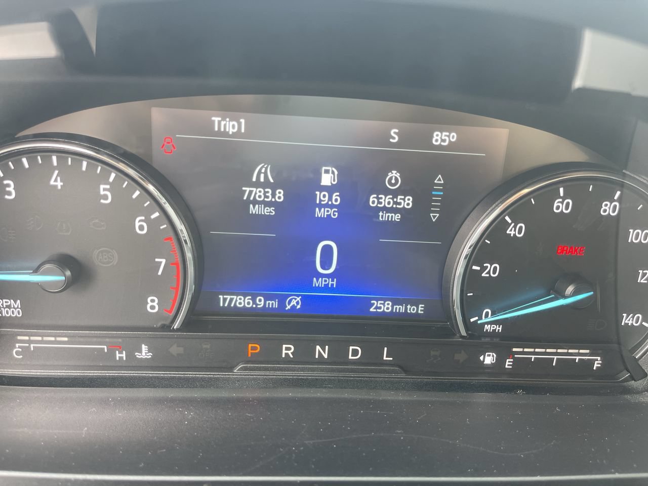 Used 2024 Ford Explorer XLT w/ Equipment Group 202A AWD/4WD image 12